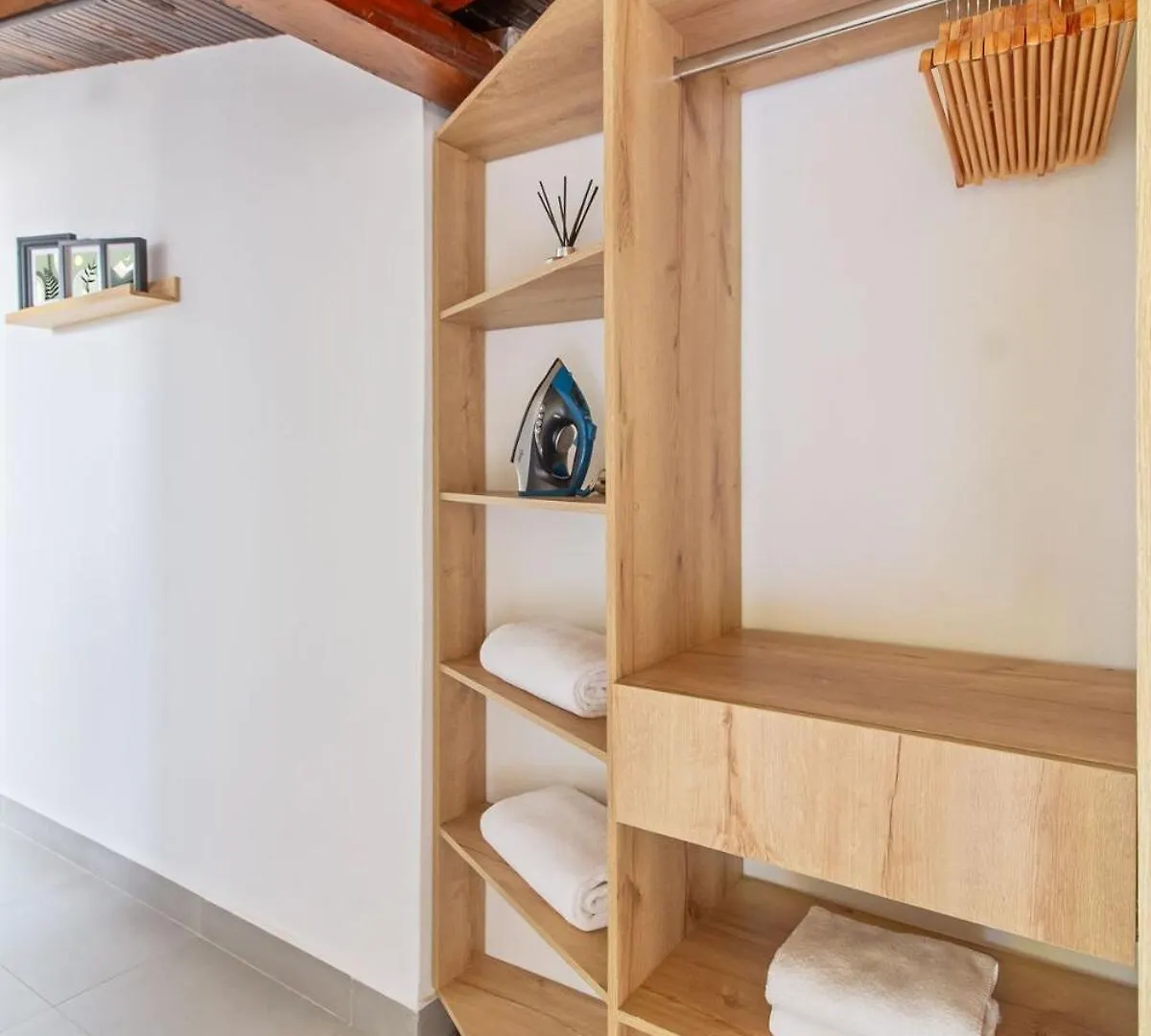 Studio30 A, Belen, Los Molinos Medellin 0*,  Colombia